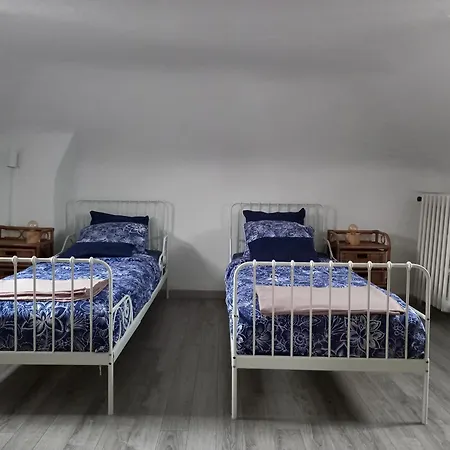 La Petite Tourelle Ruelle De La Fontaine